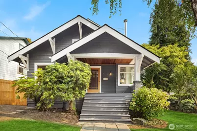 5210 35th Avenue NE, Seattle, WA 98105 - Photo 1