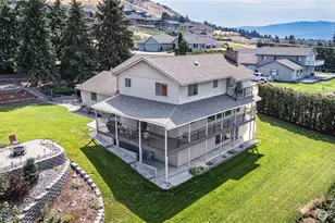 209 27th St NE, East Wenatchee, WA 98802 - Photo 1