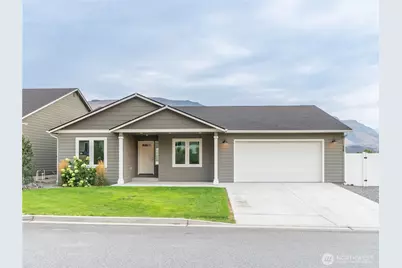 428 Hammond Lane, Rock Island, WA 98850 - Photo 1