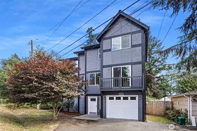 14011 Roosevelt Way N, Seattle, WA 98133 - Photo 1