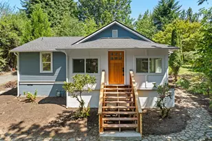 608 NE 2nd St, Winlock, WA 98596 - Photo 1