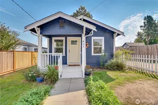 911 Hunt Ave, Sumner, WA 98390 - Photo 1