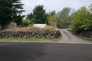 6570 SE 2nd Pl, Renton, WA 98059 - Photo 1