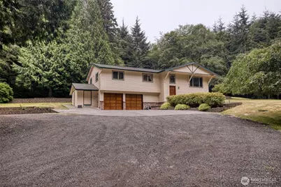 1417 Stanford Drive, Cosmopolis, WA 98537 - Photo 1