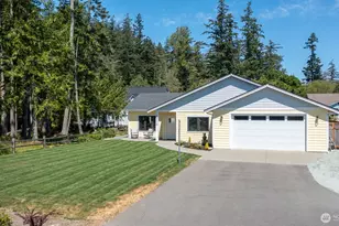2410 27th St, Anacortes, WA 98221 - Photo 1
