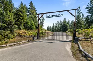 7401 SW Ridgeline Dr, Port Orchard, WA 98367 - Photo 1