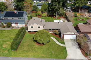 16704 SE 28th St, Bellevue, WA 98008 - Photo 1
