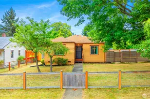 3004 18th St, Everett, WA 98201 - Photo 1