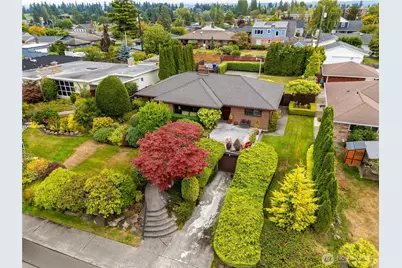 811 Rucker Avenue, Everett, WA 98201 - Photo 1