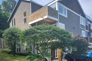2218 W Raye St, Seattle, WA 98199 - Photo 1