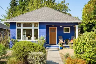 848 NE 57th St, Seattle, WA 98105 - Photo 1