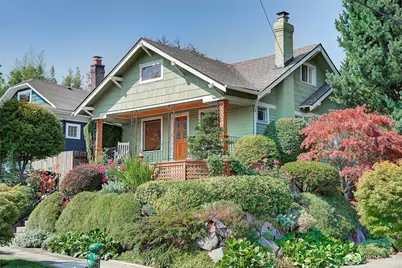 1026 N 48th Street, Seattle, WA 98103 - Photo 1