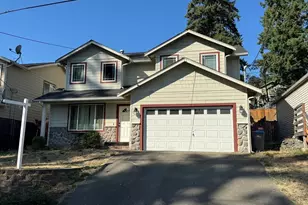 1641 W Bayview Dr, Bremerton, WA 98312 - Photo 1
