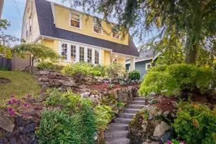2569 4th Ave W, Seattle, WA 98119 - Photo 1