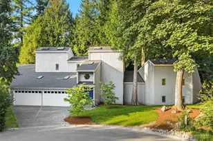 2449 209th Pl NE, Sammamish, WA 98074 - Photo 1