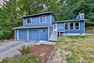 585 Mount Cedar Dr SW, Issaquah, WA 98027 - Photo 1