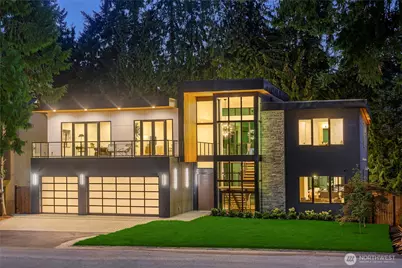 2435 109th Avenue SE, Bellevue, WA 98004 - Photo 1