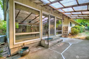 11731 Bartlett Ave NE, Seattle, WA 98125 - Photo 1