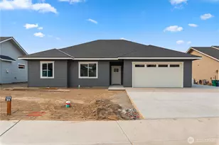 2527 Plateau Dr, East Wenatchee, WA 98802 - Photo 1