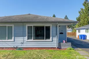 1111 N 4th Ave, Kelso, WA 98626 - Photo 1