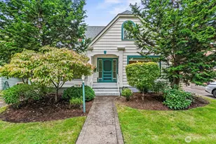 1519 21st Ave, Longview, WA 98632 - Photo 1