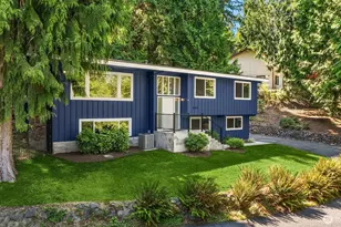 895 Wildwood Blvd SW, Issaquah, WA 98027 - Photo 1