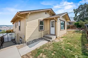 1757 Marker St, Wenatchee, WA 98801 - Photo 1