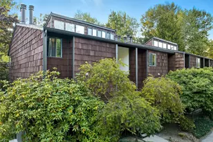 8937 Ravenna Ave NE, Seattle, WA 98115 - Photo 1