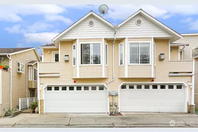 821 N 145th Court #815, Shoreline, WA 98133 - Photo 1