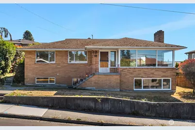 812 Main Street, Edmonds, WA 98020 - Photo 1