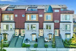 956 6th Walk NE, Issaquah, WA 98029 - Photo 1