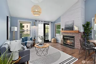 1819 17th Ave, Seattle, WA 98122 - Photo 1