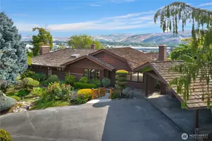 105 Hillcrest Dr, Selah, WA 98942 - Photo 1