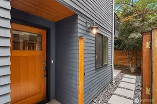 3833 Ashworth Ave N, Seattle, WA 98103 - Photo 1