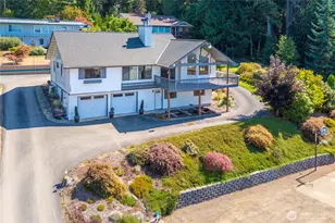 1709 NE Chelsea Ln, Bremerton, WA 98310 - Photo 1