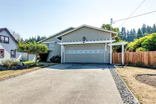 618 E Whidby Ave, Port Angeles, WA 98362 - Photo 1