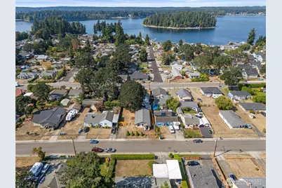 15306 Grant Avenue SW, Lakewood, WA 98498 - Photo 1