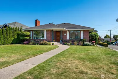 931 Hoyt Avenue, Everett, WA 98201 - Photo 1