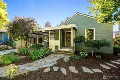 3431 44th Avenue SW, Seattle, WA 98116 - Photo 1