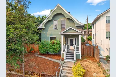 5253 Brooklyn Avenue NE, Seattle, WA 98105 - Photo 1