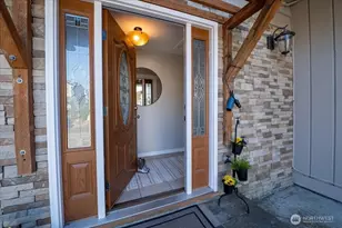 1028 135th St SW, Everett, WA 98204 - Photo 1