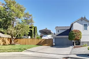 9627 16th Dr W, Everett, WA 98204 - Photo 1