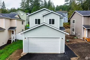 371 E Sullivan St, Allyn, WA 98524 - Photo 1