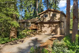 16142 SE 42nd Pl, Bellevue, WA 98006 - Photo 1