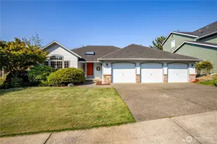 5502 Elizabeth Loop SE, Auburn, WA 98092 - Photo 1