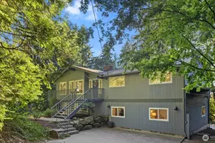 19014 19th Ave W, Lynnwood, WA 98036 - Photo 1