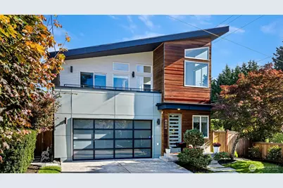 6504 39th Avenue NE, Seattle, WA 98115 - Photo 1