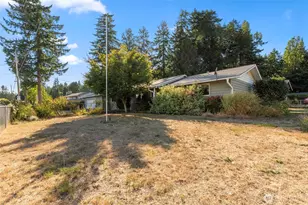 2116 Pine Tree Dr SE, Port Orchard, WA 98366 - Photo 1