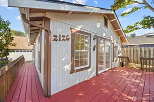 2126 Zephyr Pl, Bellingham, WA 98229 - Photo 1