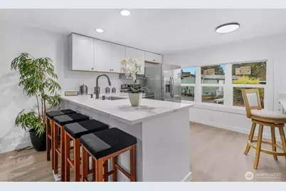 14322 Admiralty Way #91, Lynnwood, WA 98087 - Photo 1